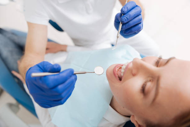 Best Tooth Extraction  in Tremont, IL